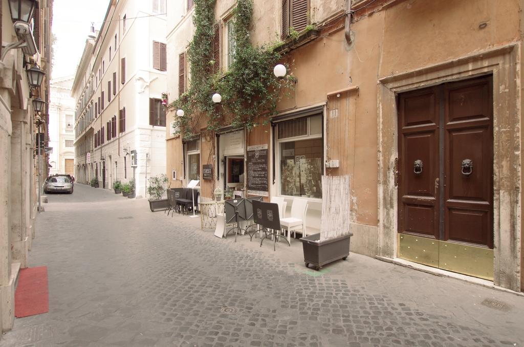 Silver Spanish'S Steps Rome Room photo